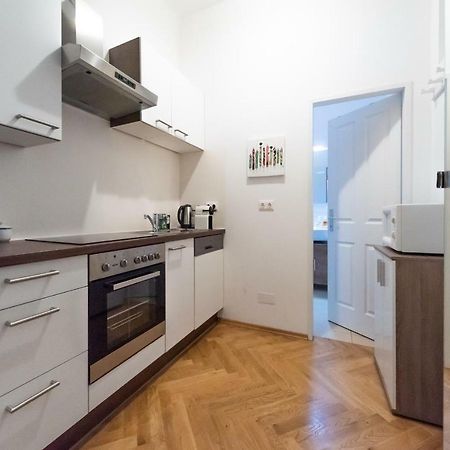Apartament Prater Studio Next Fair, Un, Wu And City Center Wiedeń Zewnętrze zdjęcie