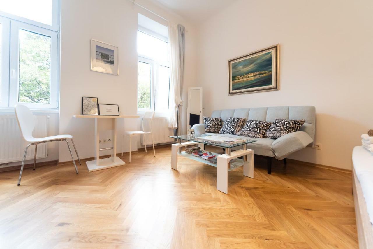Apartament Prater Studio Next Fair, Un, Wu And City Center Wiedeń Zewnętrze zdjęcie