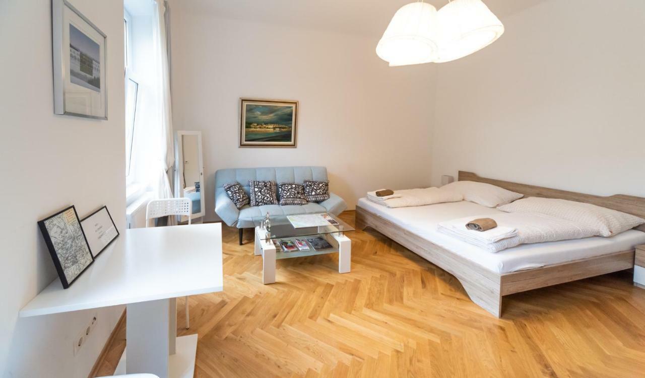 Apartament Prater Studio Next Fair, Un, Wu And City Center Wiedeń Zewnętrze zdjęcie