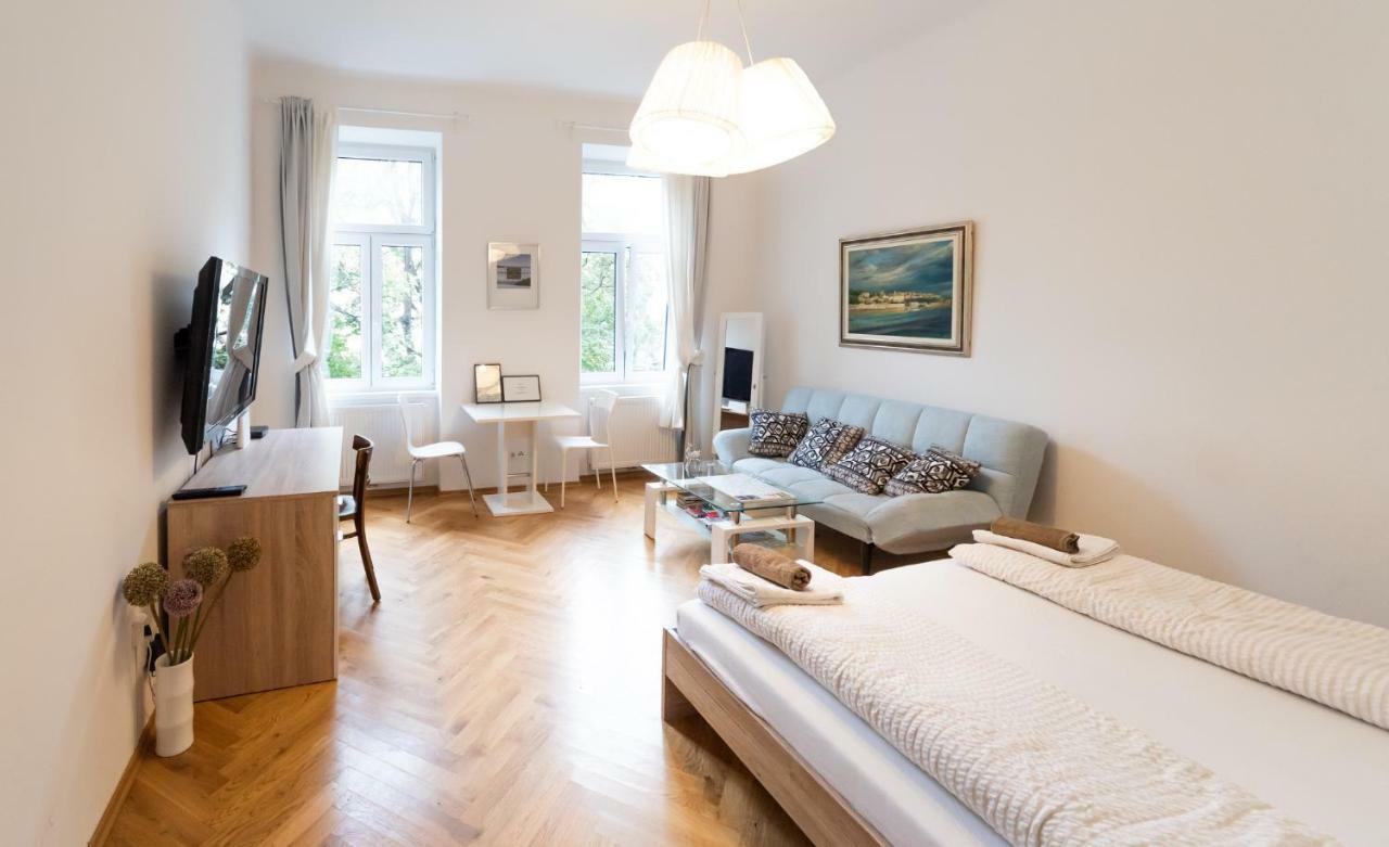 Apartament Prater Studio Next Fair, Un, Wu And City Center Wiedeń Zewnętrze zdjęcie