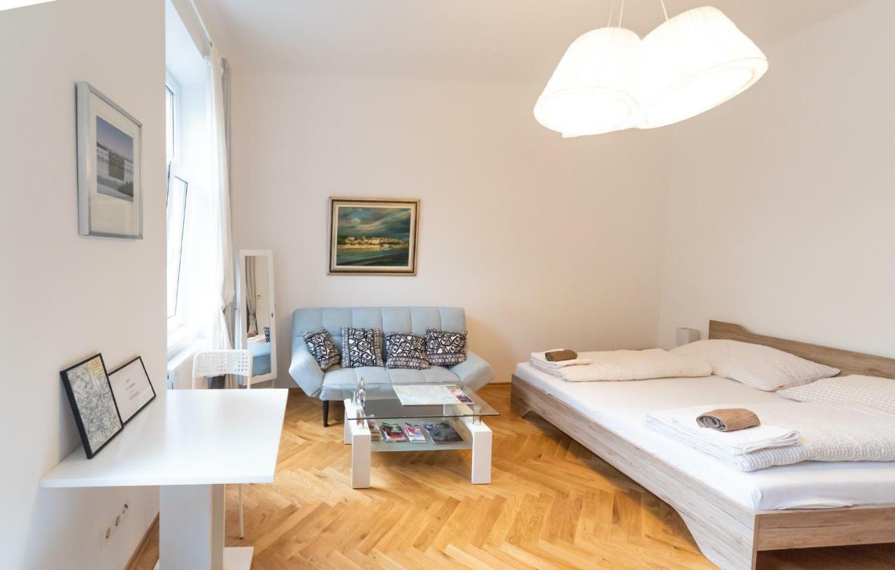 Apartament Prater Studio Next Fair, Un, Wu And City Center Wiedeń Zewnętrze zdjęcie